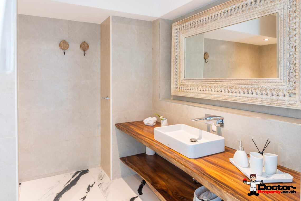 Luxury 5 Bedroom Pool Villa with Stunning Sea View in Bo Phut, Koh Samui – For Sale